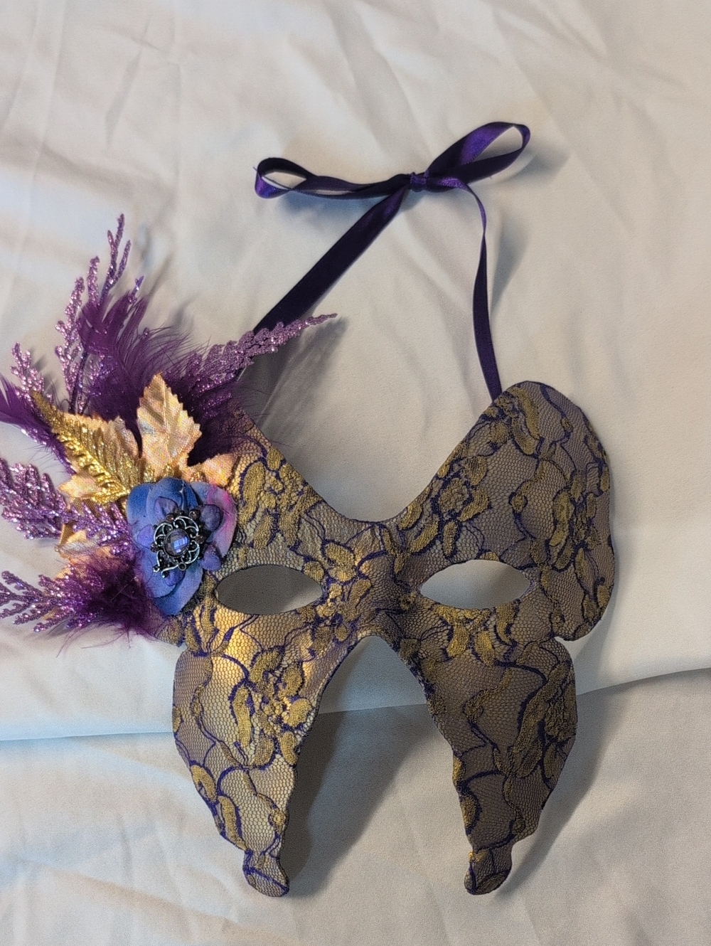 Handmade By Kicur Elegant Purple & Gold Lace Venetian Masquerade Mask